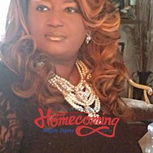 Meet your Posher, Helen